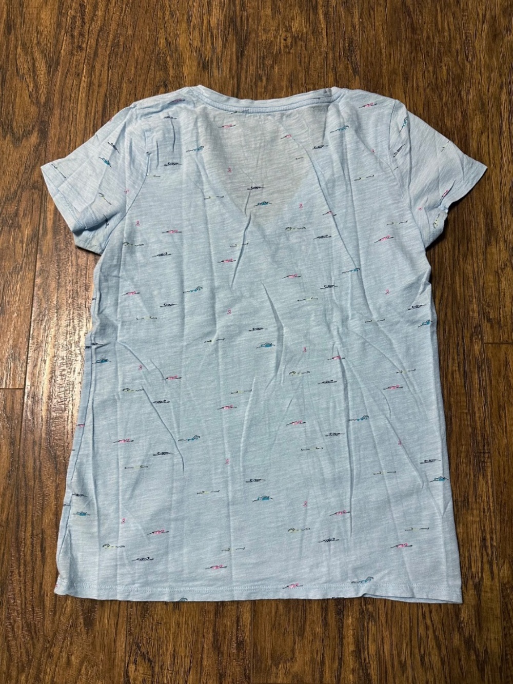 Merona Women's T-Shirt Cotton Light Blue with Multicolored Swimmers Size Medium - Picture 6 of 6